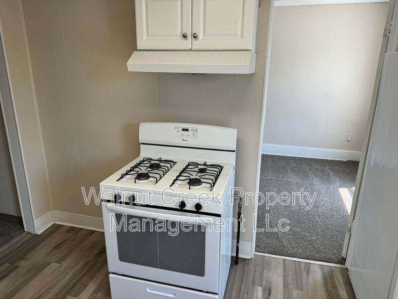 Water Included in this huge 3BR apartment! property image