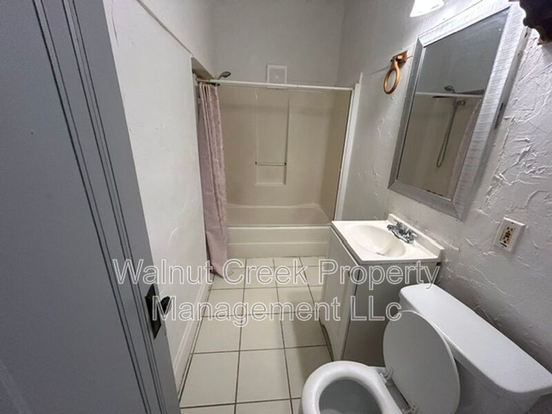 3 Bed- 1 Bath Apartment property image