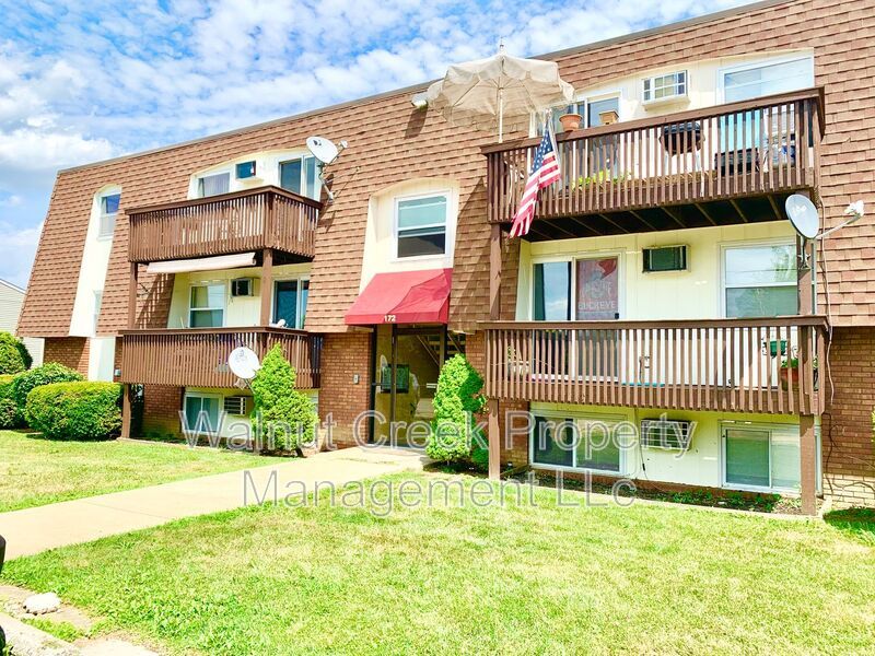 2 Bed , 1 Bath in Elyria property image